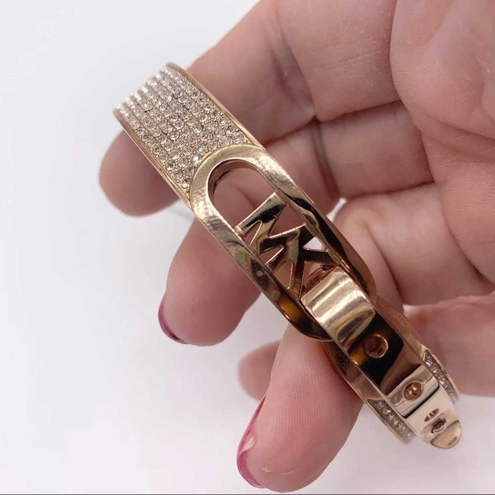 Michael Kors Cityscape Pave Rose Gold Buckle Bangle Bracelet NWT - Picture 2 of 8